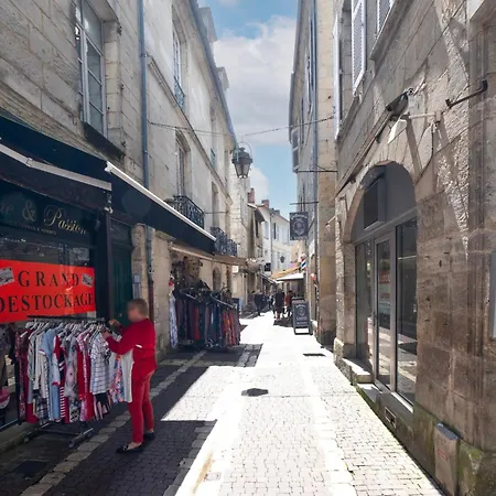 Appartement Les Doux Secrets De Bergere à Périgueux Extérieur photo
