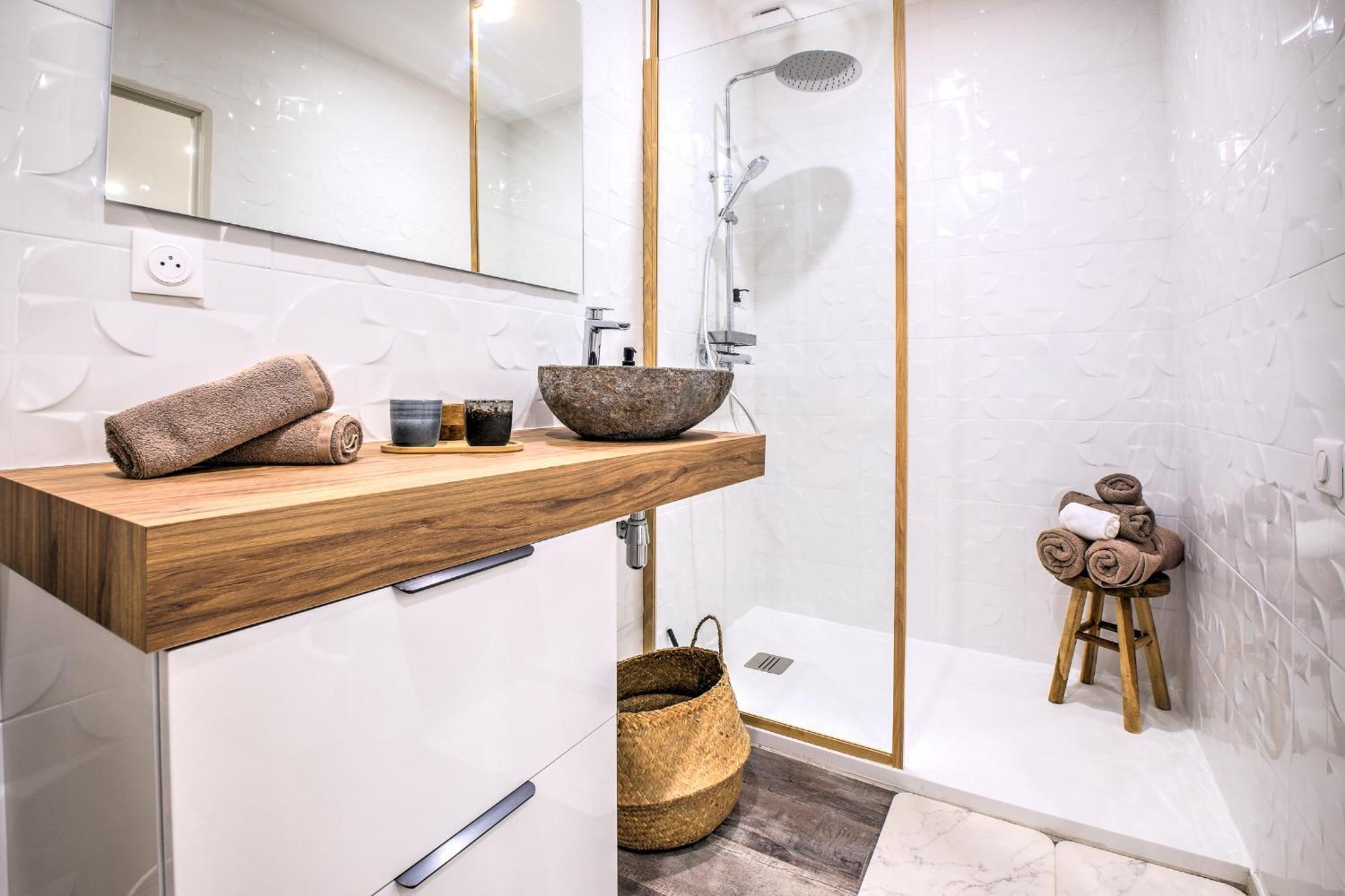 Les Doux Secrets De Bergere Apartment *
