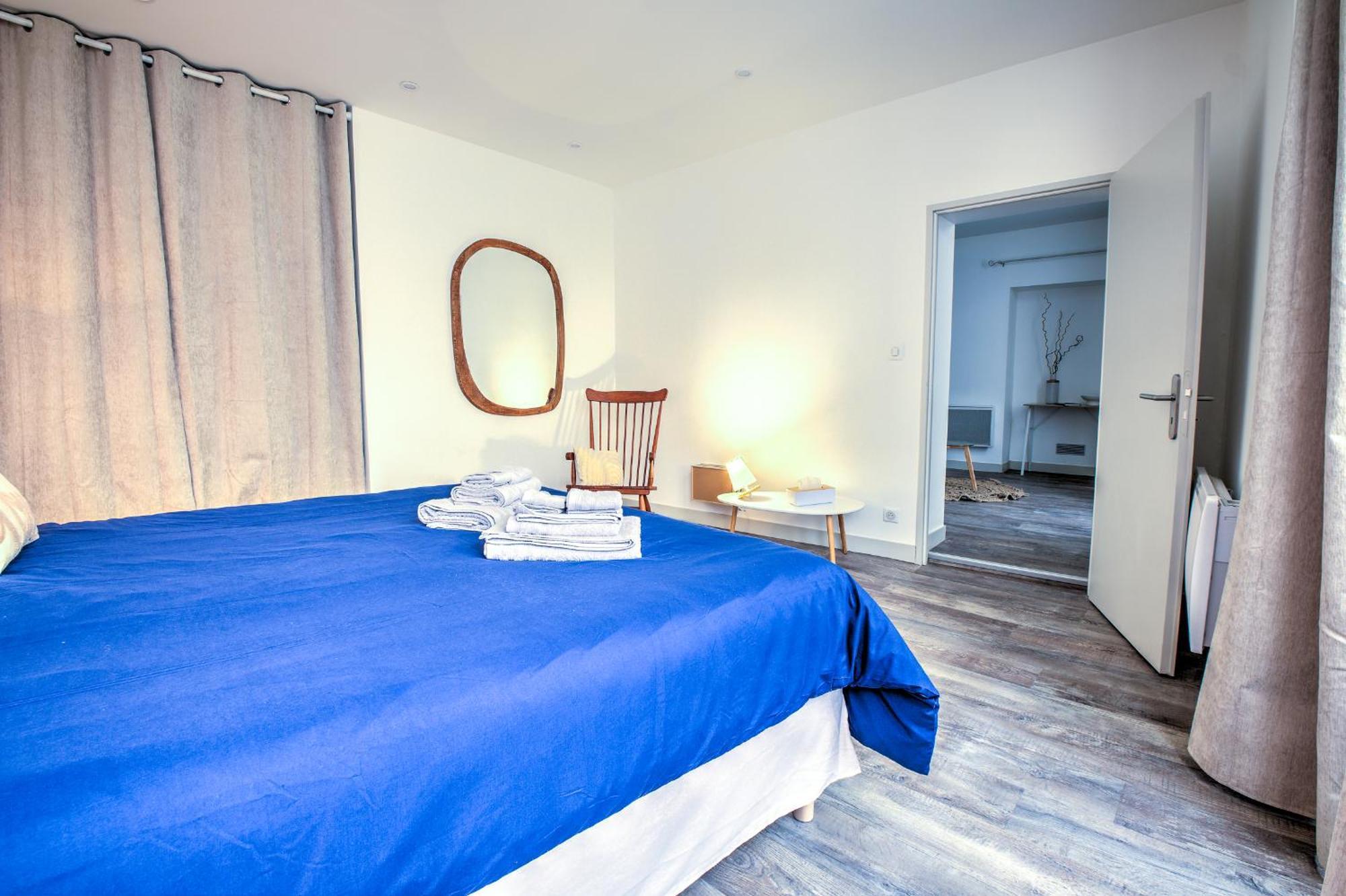 Les Doux Secrets De Bergere * Perigueux
